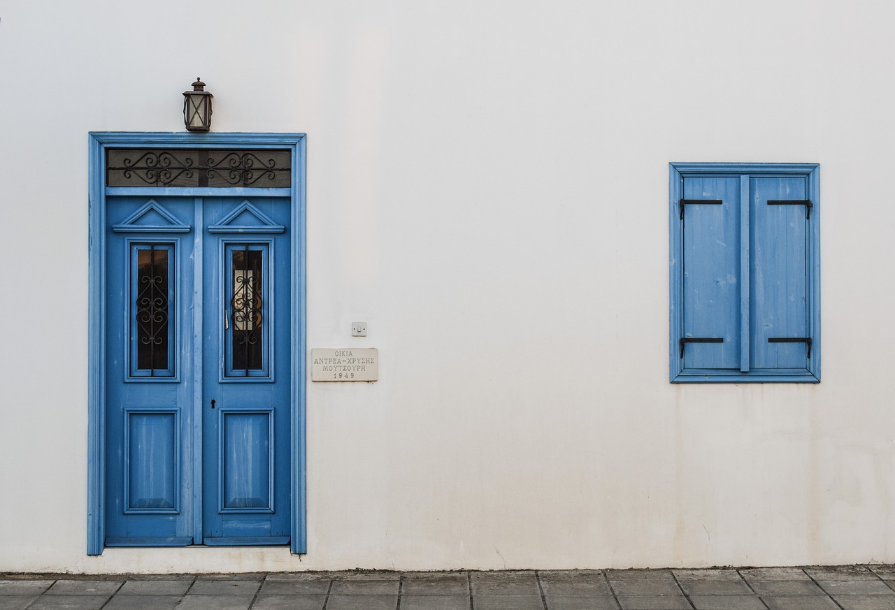 10 Unique Window And Door Ideas For 2023